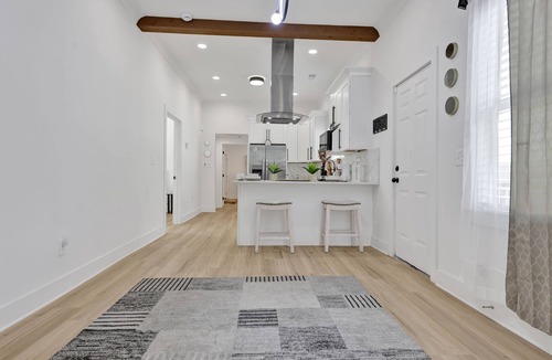 Forest Park House | Entire House