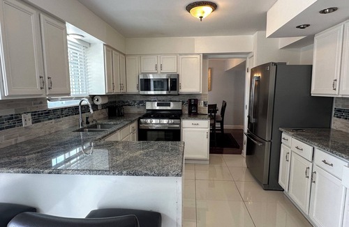 Round Lake Beach House | Entire Lake Villa Home!
