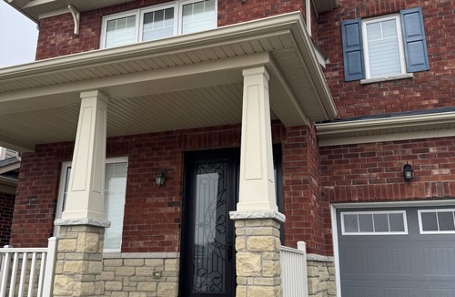 Oshawa House | Entire Modern Home in Oshawa