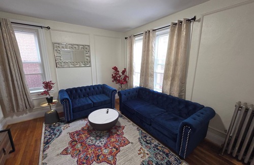 North Brookline Apartment | Entire private 1 bedroom apartment in Brookline