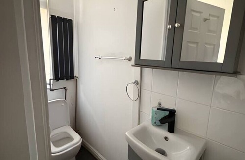 Kings Cross St. Pancras House | Entire Private Flat in Central London