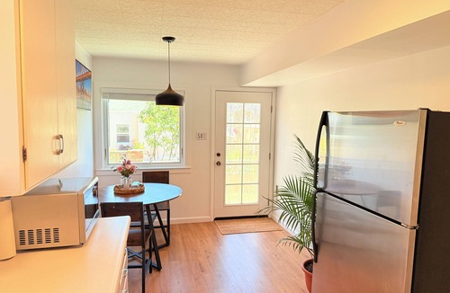 El Cerrito Apartment | Entire Private Guest Suit/UC Berkeley/SF