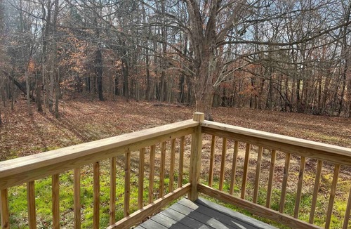 Perryville House | Entire Private Home in Perryville, MO