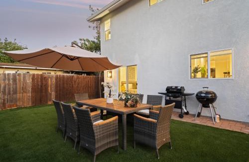 Bostonia House | Entire Private Home with 3 Bedrooms 2 Bathrooms, with Garage, Gated Yard, King Bed House, Available Now