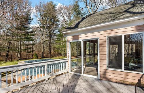 Saunderstown House | Entire Saunderstown Home with Pool