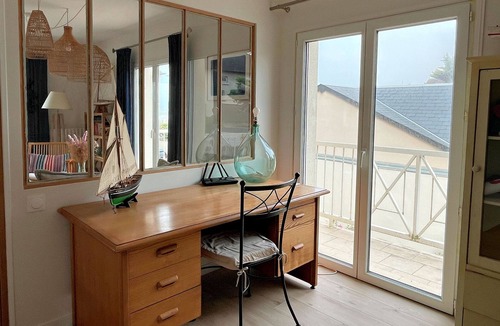 Ouistreham Villa | Entire Seaside House, 160m² – 3 Bedrooms, Sleeps 6