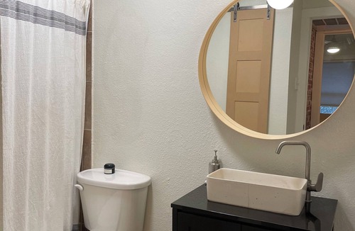 South River City Condo | Entire South Congress Condo- Walk to the best attractions in Austin!