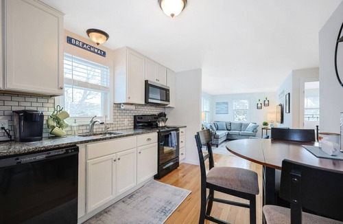 Kenyon House | Entire South Kingstown Home