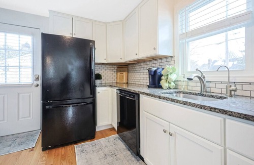 Kenyon House | Entire South Kingstown Home