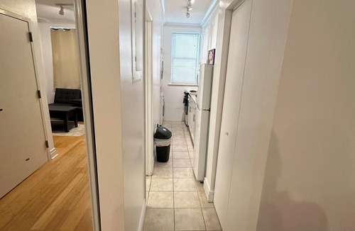 Dupont Circle Apartment | Entire-studio near Dupot Cir