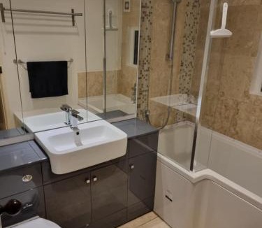 Melbourn House | Entire Thatched Cottage