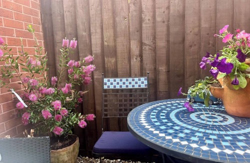 Clyst St Mary House | Entire Two Bedroom Detached Coach House