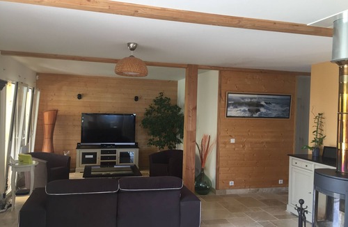 Villeneuve Villa | Entire villa with panoramic views in a privileged setting in the heart of the Luberon