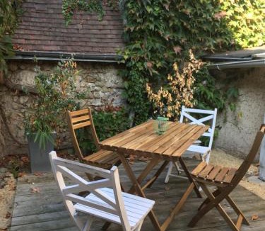 Montlouis-sur-Loire House | Entre châteaux et vignobles, au bord de la Loire