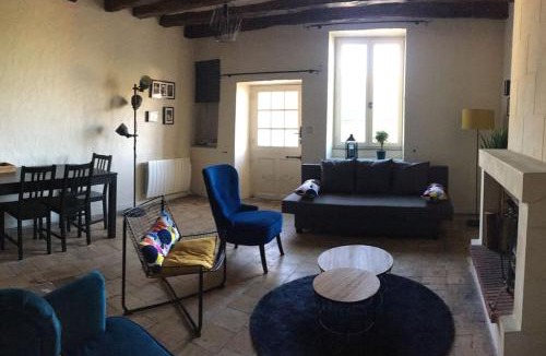 Montlouis-sur-Loire House | Entre châteaux et vignobles, au bord de la Loire