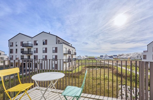Courseulles-sur-Mer Apartment | Entre Ciel et Mer - Proche Plage