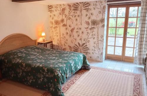 Le Cercueil House | Entre forêts et prairies