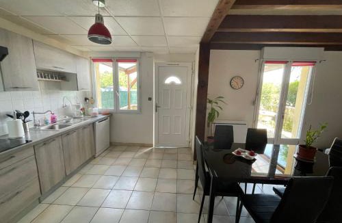 Salmiech House | Entre lacs, balades et culture