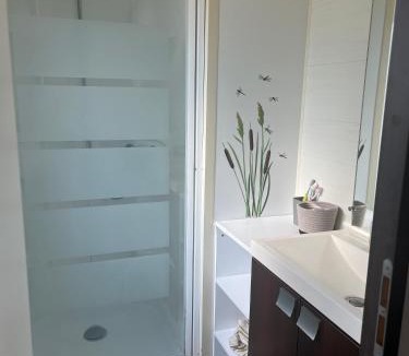 Port-la-Nouvelle Apartment | Entre Mer et Roseaux - Piscine chauffée - Proche centre et mer - Animaux bienvenus