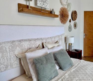 Nissan-lez-Enserune Bed & Breakfast | Entre Mer et Vignes