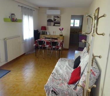 Saint-Andre-de-Sangonis Apartment | Entre mer et lac Salagou