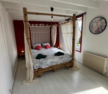Fresville House | Entre pierres & mer