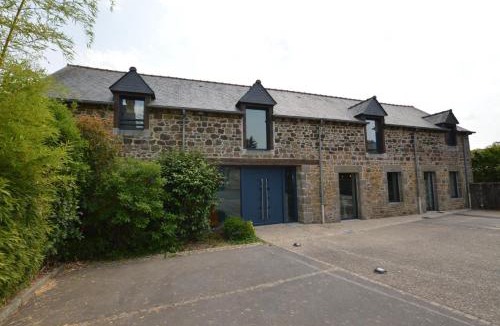 Becherel Apartment | Entre St Malo et Rennes à Becherel