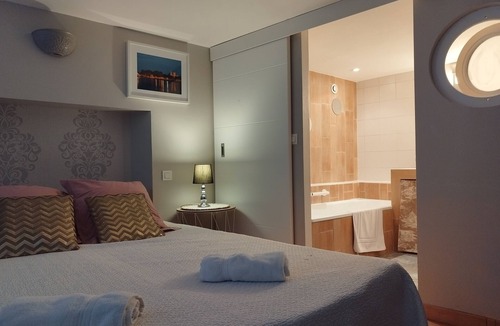 Courthezon House | Entre vignes et dentelles
