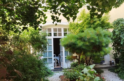 Courthezon House | Entre vignes et dentelles