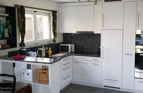 Siglistorf Apartment | Entspannen im Ferienhüsli 1. OG by Interhome