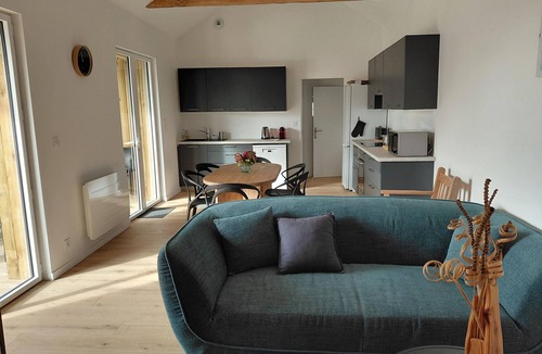 Prefailles House | Eole 2, family home with sea view
