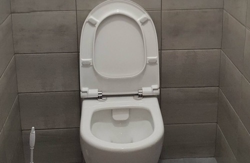 Epernay House | Epernay hyper-center room "Yellow card"