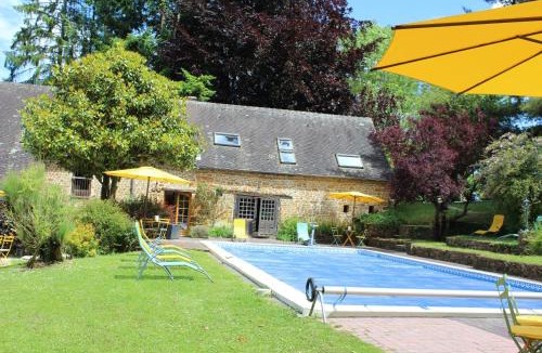 Vimoutiers House | Epicéas, appartement 4 pers, piscine, tennis