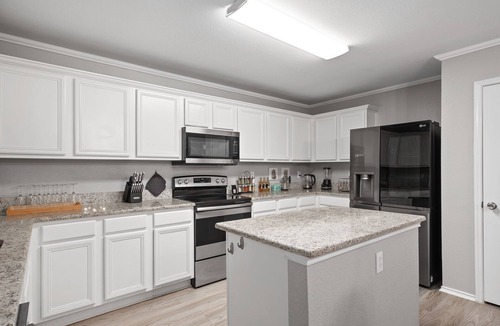 Grand Prairie House | Epic Fun Luxury 4 BR in DFW w/Casino & Lounge!