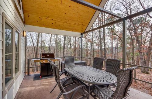 Eureka Springs House | Epic Lake Views! 'The Ridge' Eureka Springs Home