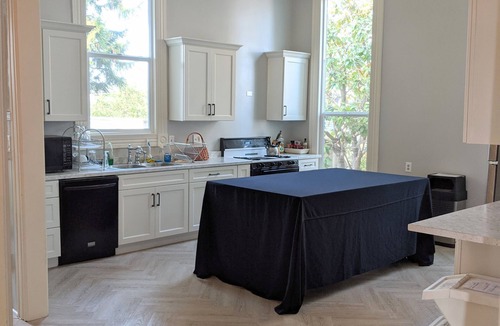 Oakland Villa | Epic Mansion