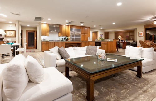 Kamuela House | EPIC Sunset-Ocean-Mountain Views-Infinity Pool-Hot Tub,10min walk to beach