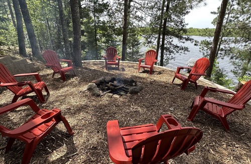 Pequot Lakes Cabin | Epic Sunsets/Pontoon/Kayaks/Firepit/Bikes