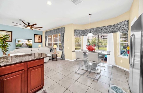 Windsor Hills House | Epic Windsor Hills Grand Family Retreat