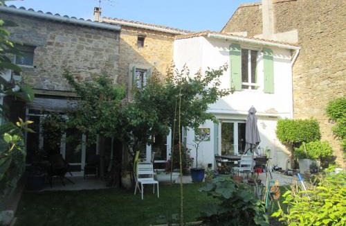 Pradelles-en-Val House | Epicerie de Lili