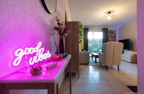 Brax Apartment | Epicur Forest - Logement romantique avec jacuzzi