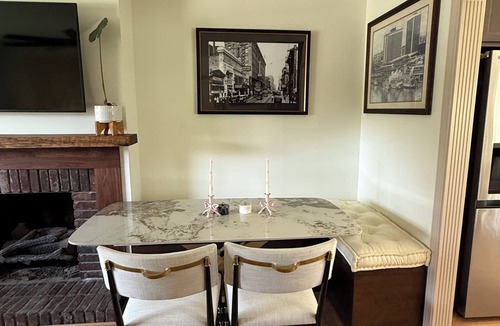 Crescent Hill House | Equestrian Derby Escape