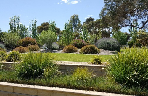 Uleybury House | Equestrian Farm Stay