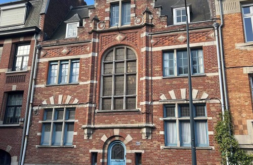Roubaix Apartment | Equilibrium Family House - JOY