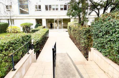 Parchamp–Albert Kahn Apartment | Equipé confort calme Métro 10 mn de Paris