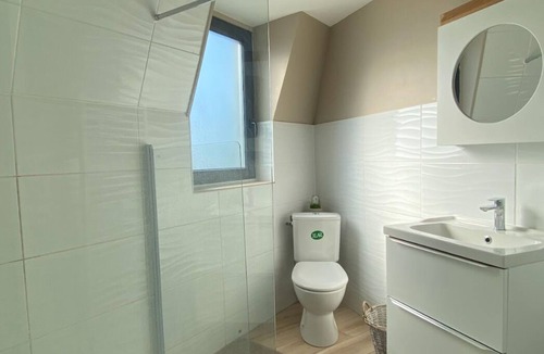 Montlucon Apartment | Equipped studio in city center, FREE WIFI