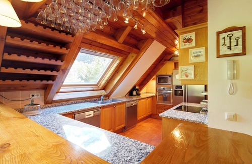 Betren Apartment | Era Garona by FeelFree Rentals