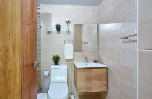 Yamasa Apartment | Erasmo