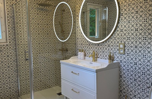 Evreux Hotel | ERAWAN BOUTIQUE HOTEL