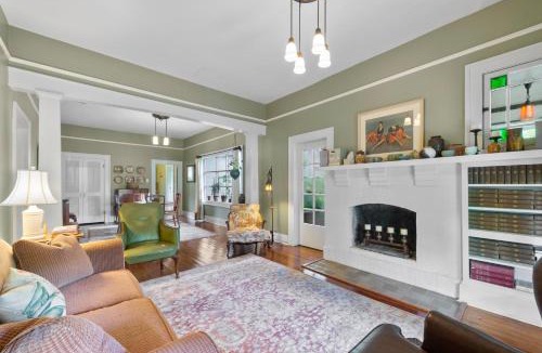 Seminole Heights House | EREHWON RETREAT Private ELEGANT LIVING